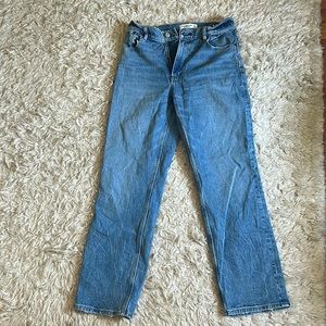 Abercrombie & Fitch The 90’s Straight Ultra High Rise Jeans